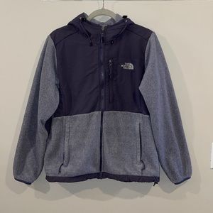 The North Face Women’s Fleece Jacket